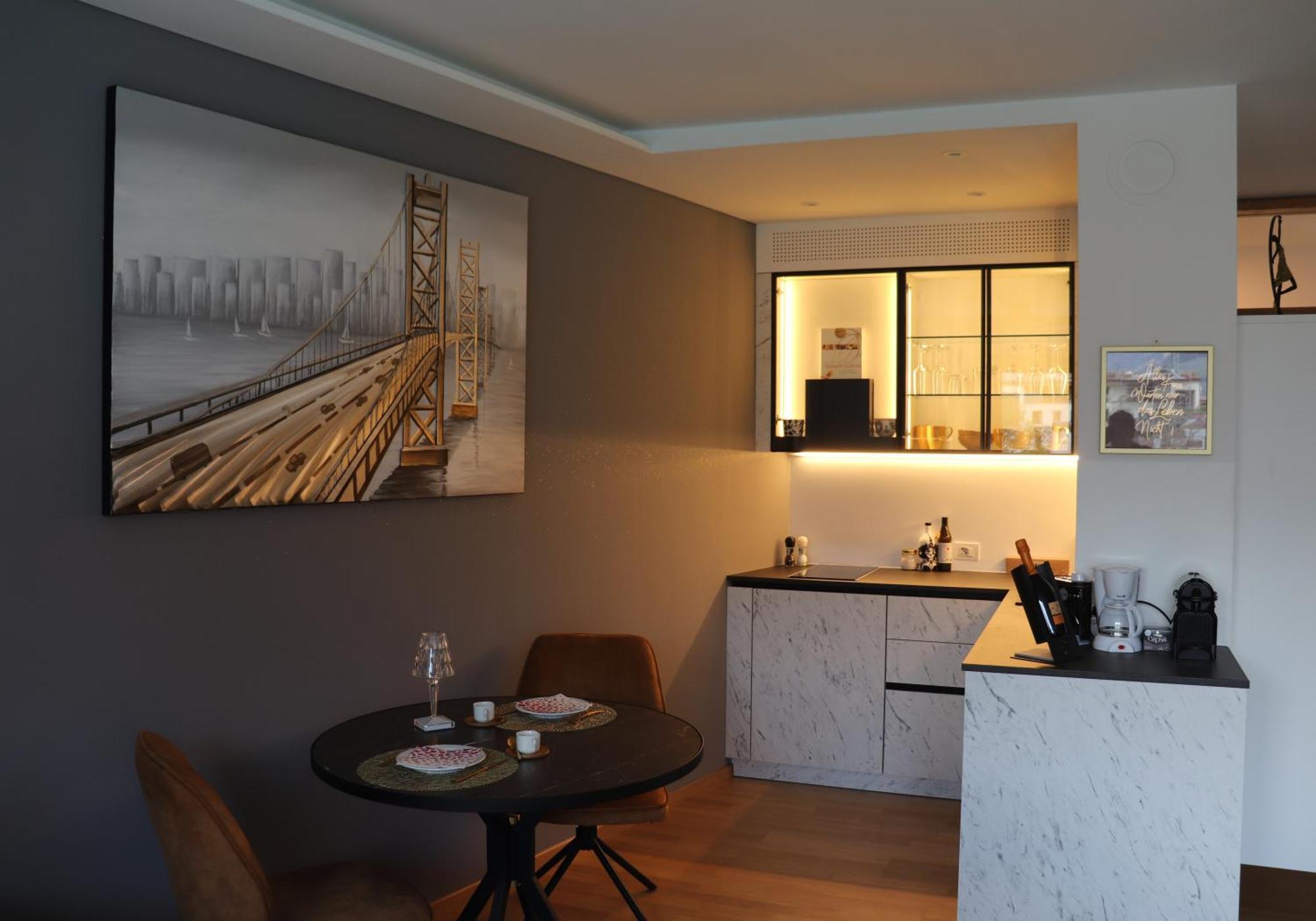 メラーノAusblick Kleinjuwel Mit Panoramablick + Garageアパートメント エクステリア 写真