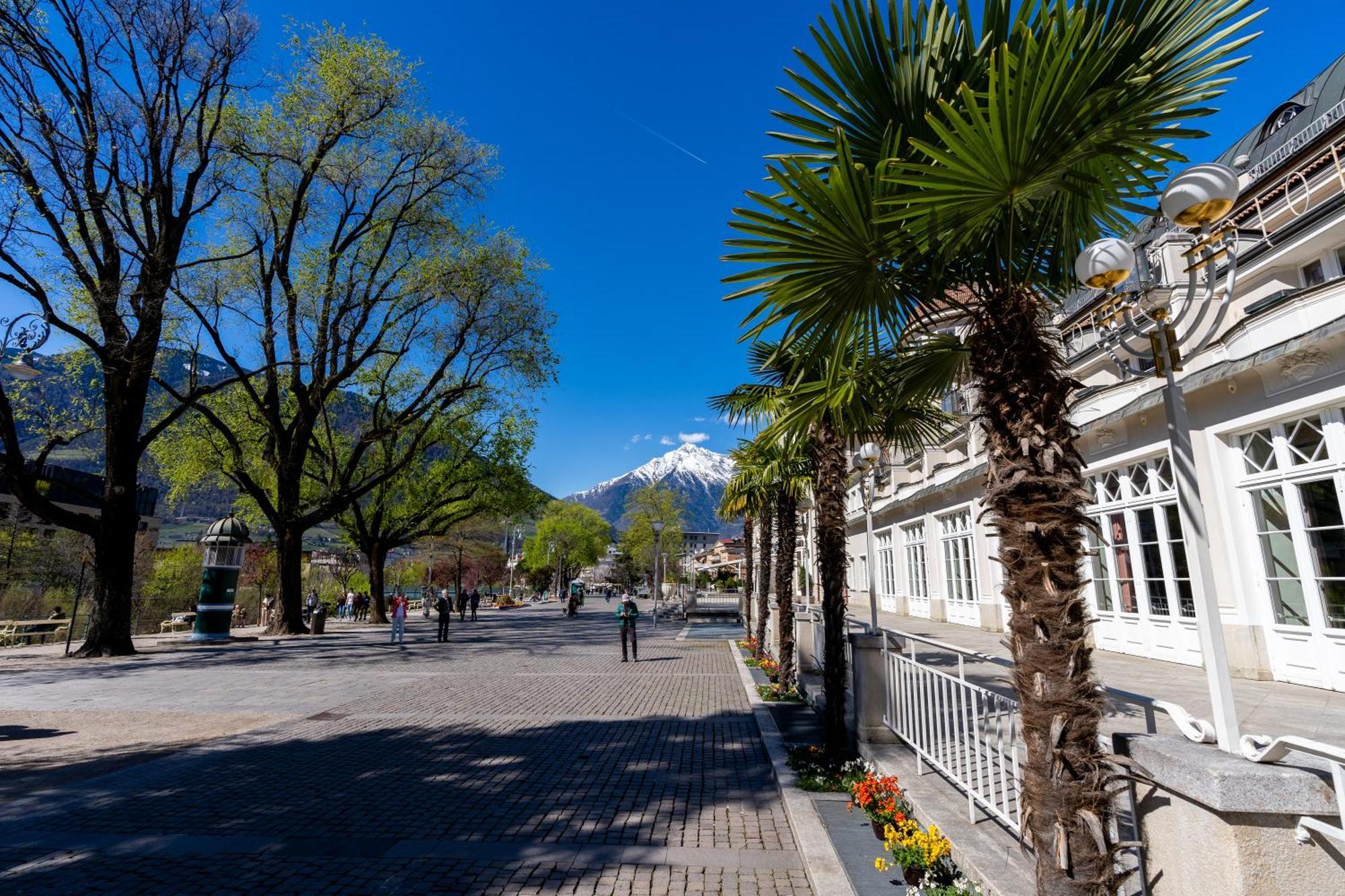 メラーノAusblick Kleinjuwel Mit Panoramablick + Garageアパートメント エクステリア 写真
